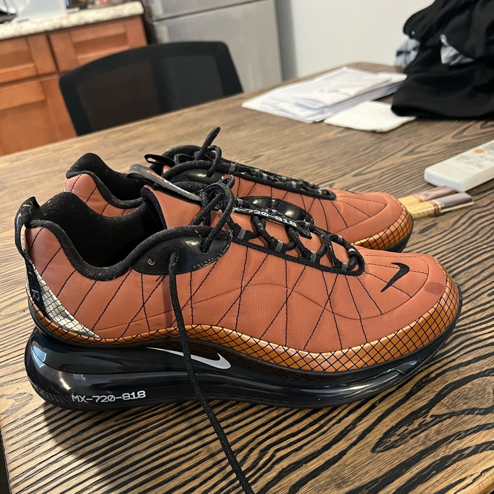 Nike Air Max 720